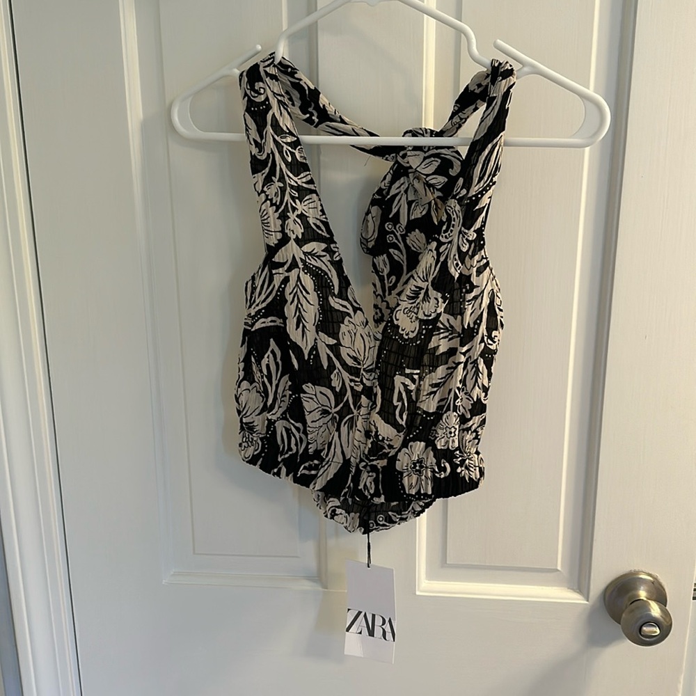 Zara Cropped Floral Button Down Top